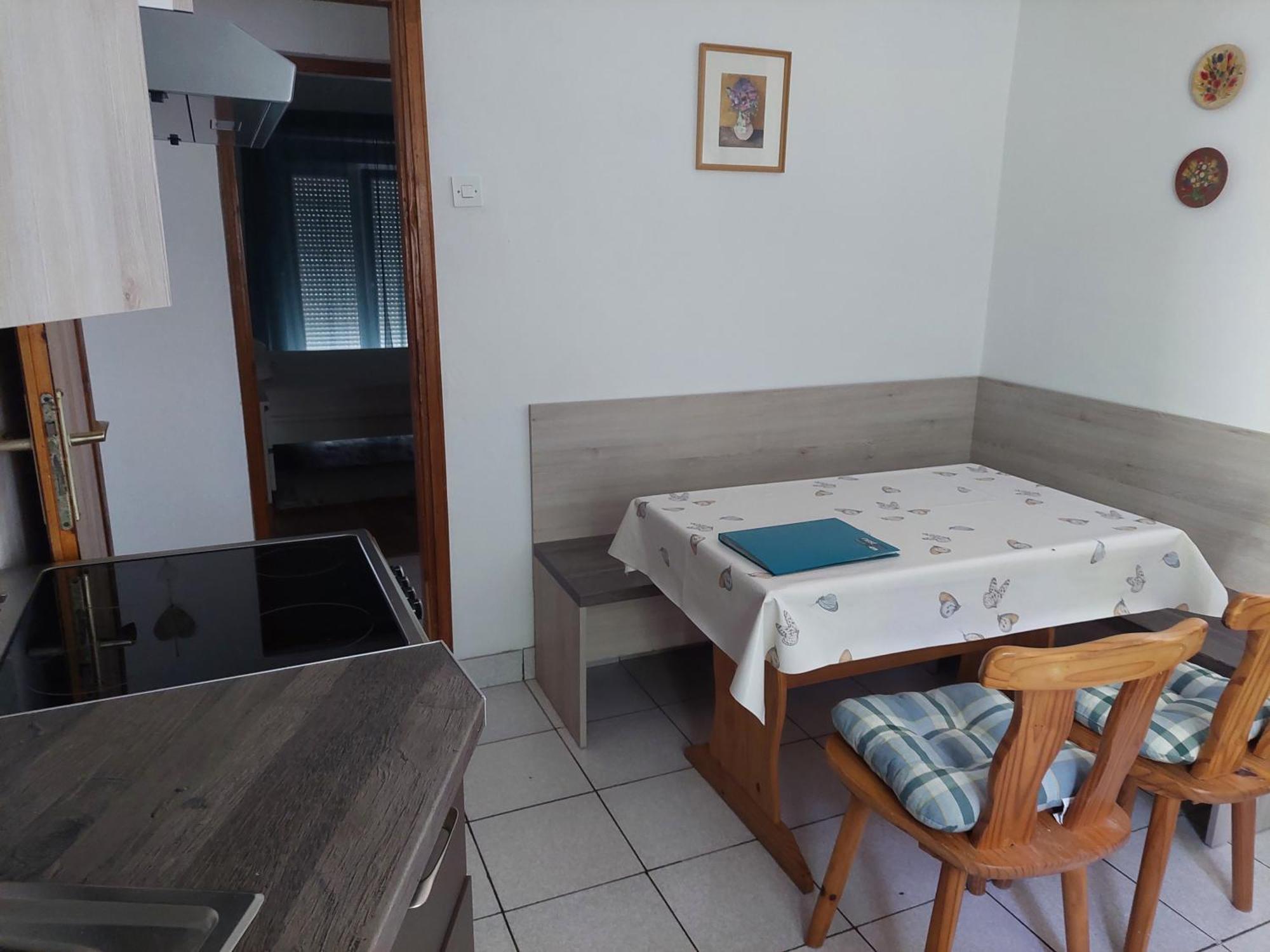 Apartmani Mujagic Batomalj Εξωτερικό φωτογραφία